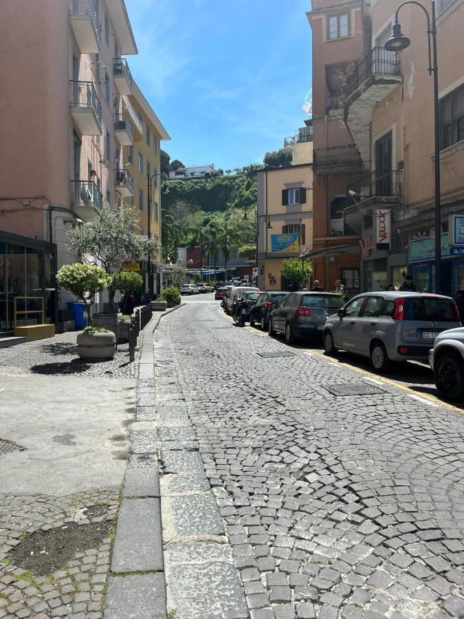 דירות קסטלמרה די סטביה Centro Stabia מראה חיצוני תמונה