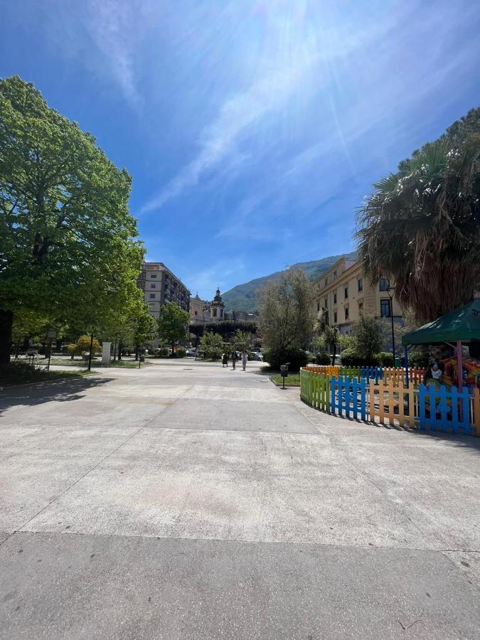 דירות קסטלמרה די סטביה Centro Stabia מראה חיצוני תמונה